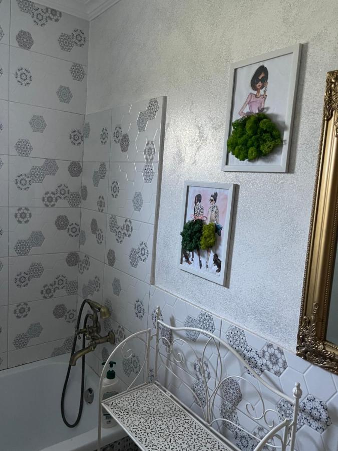 Tamara'S Place Râmnicu Vâlcea Exteriör bild