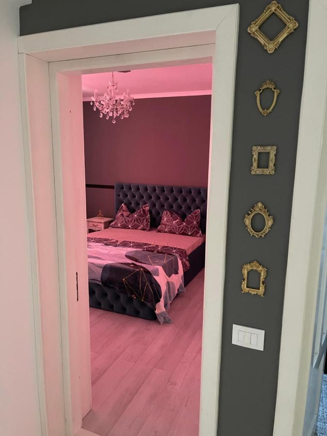 Tamara'S Place Râmnicu Vâlcea Exteriör bild